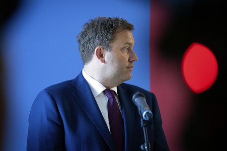 Pressestatement von Lars Klingbeil in Berlin