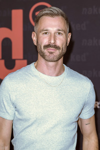 Serienpremiere 'Naked' in Köln