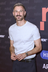 Serienpremiere 'Naked' in Köln