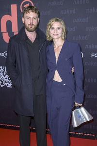 Serienpremiere 'Naked' in Köln