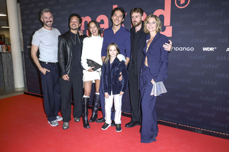Serienpremiere 'Naked' in Köln