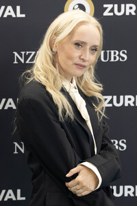 Filmpremiere 'The Testament of Ann Lee', Zurich Film Festival 2025