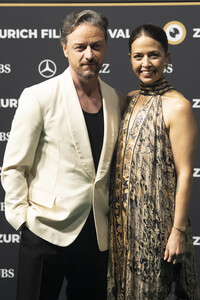 Filmpremiere 'California Schemin', Zurich Film Festival 2025