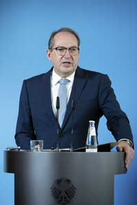 Pressestatement von Alexander Dobrindt zu Beschlüssen des Bundeskabinetts in Berlin