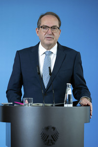 Pressestatement von Alexander Dobrindt zu Beschlüssen des Bundeskabinetts in Berlin