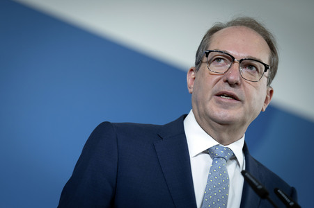 Pressestatement von Alexander Dobrindt zu Beschlüssen des Bundeskabinetts in Berlin