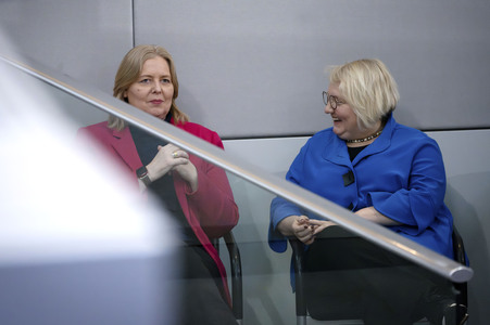 30. Sitzung des Deutschen Bundestages in Berlin