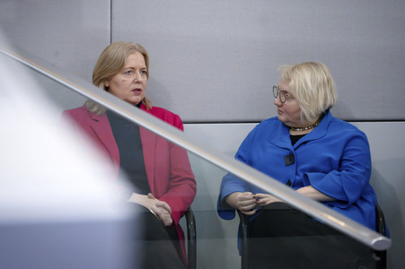 30. Sitzung des Deutschen Bundestages in Berlin