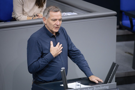 30. Sitzung des Deutschen Bundestages in Berlin