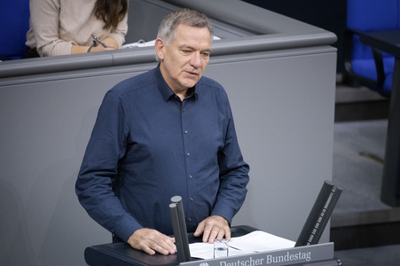 30. Sitzung des Deutschen Bundestages in Berlin