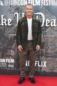 Festivaleröffnung und Filmpremiere 'Wake Up Dead Man: A Knives Out Mystery', BFI London Film Festival 2025