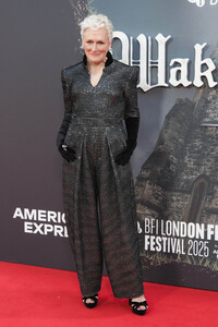 Festivaleröffnung und Filmpremiere 'Wake Up Dead Man: A Knives Out Mystery', BFI London Film Festival 2025