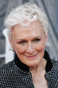 Festivaleröffnung und Filmpremiere 'Wake Up Dead Man: A Knives Out Mystery', BFI London Film Festival 2025