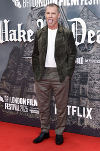 Festivaleröffnung und Filmpremiere 'Wake Up Dead Man: A Knives Out Mystery', BFI London Film Festival 2025