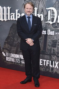 Festivaleröffnung und Filmpremiere 'Wake Up Dead Man: A Knives Out Mystery', BFI London Film Festival 2025