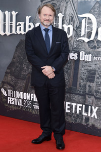 Festivaleröffnung und Filmpremiere 'Wake Up Dead Man: A Knives Out Mystery', BFI London Film Festival 2025