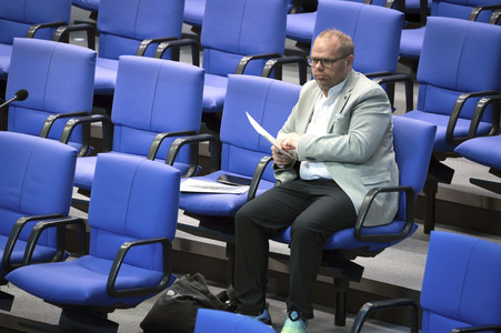 33. Sitzung des Deutschen Bundestages in Berlin