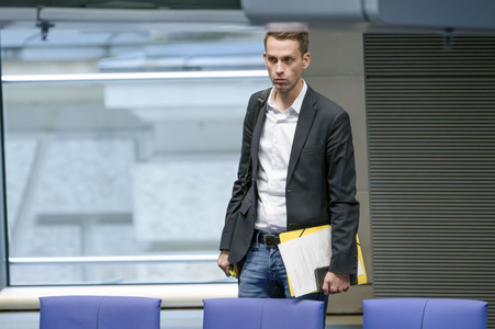 34. Sitzung des Deutschen Bundestages in Berlin