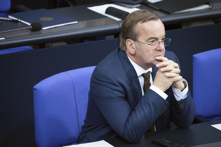 34. Sitzung des Deutschen Bundestages in Berlin