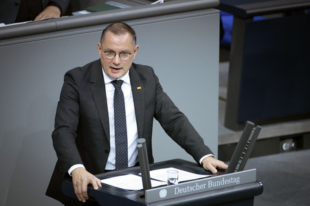 34. Sitzung des Deutschen Bundestages in Berlin