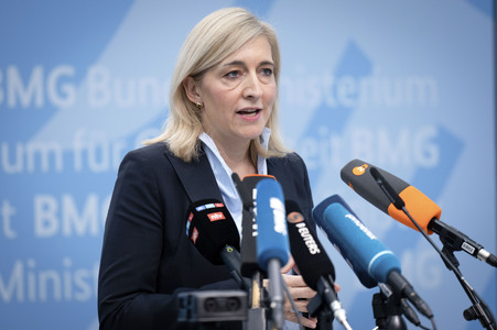 Pressestatement von Nina Warken in Berlin