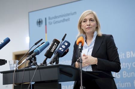 Pressestatement von Nina Warken in Berlin
