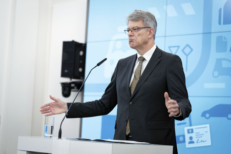 Pressestatement von Patrick Schnieder in Berlin