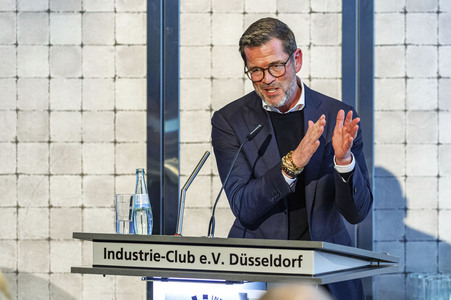 Mittelstand Defense Forum der Initiative 'Mission 2044' in Düsseldorf