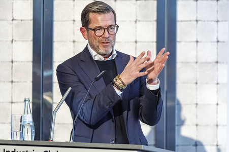 Mittelstand Defense Forum der Initiative 'Mission 2044' in Düsseldorf