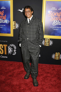 Closing Ceremony und Filmpremiere 'Song Sung Blue', AFI Fest 2025 in Los Angeles