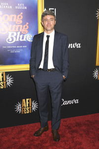 Closing Ceremony und Filmpremiere 'Song Sung Blue', AFI Fest 2025 in Los Angeles