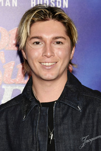 Closing Ceremony und Filmpremiere 'Song Sung Blue', AFI Fest 2025 in Los Angeles