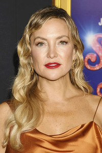 Closing Ceremony und Filmpremiere 'Song Sung Blue', AFI Fest 2025 in Los Angeles