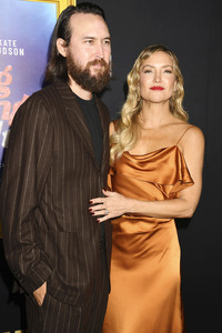 Closing Ceremony und Filmpremiere 'Song Sung Blue', AFI Fest 2025 in Los Angeles