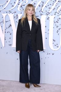 Seirenpremiere 'The Death of Bunny Munro' in London