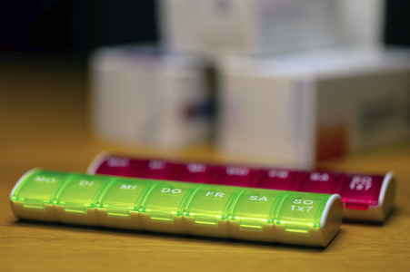 Symbolfoto Pillenbox