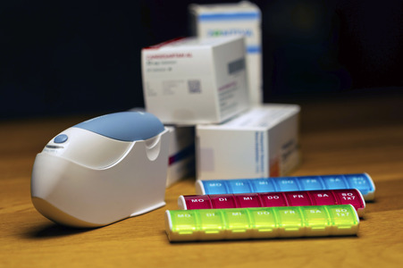 Symbolfoto Pillenbox