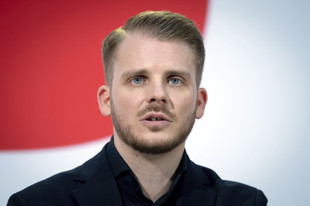 Pressekonferenz mit dem SPD-Generalsekretär in Berlin