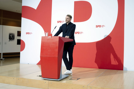Pressekonferenz mit dem SPD-Generalsekretär in Berlin
