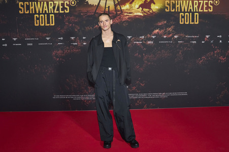 Serienpremiere 'Schwarzes Gold' in Hannover
