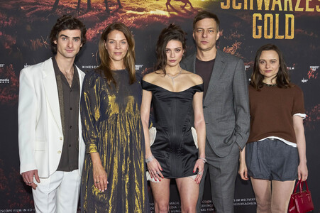 Serienpremiere 'Schwarzes Gold' in Hannover