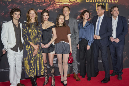Serienpremiere 'Schwarzes Gold' in Hannover