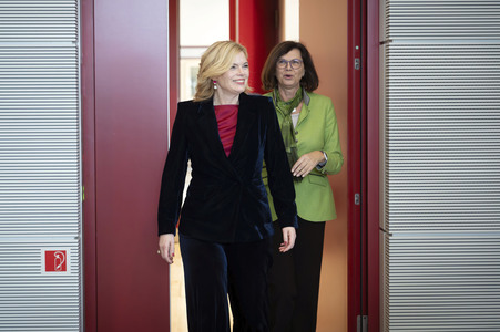 Empfang zum Gespräch zwischen der Bundestagspräsidentin und der Präsidentin des Bayerischen Landtags in Berlin