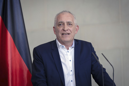 Pressestatement im Anschluss an den Stahlgipfel in Berlin