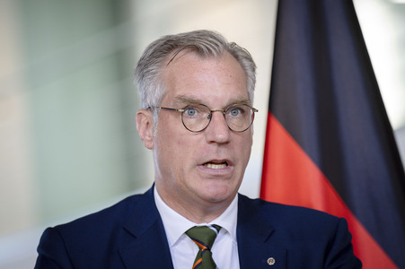 Pressestatement im Anschluss an den Stahlgipfel in Berlin