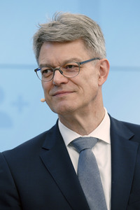 Pressekonferenz zum Thema neue i-kfz-App in Berlin