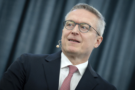 Pressekonferenz zum Thema neue i-kfz-App in Berlin