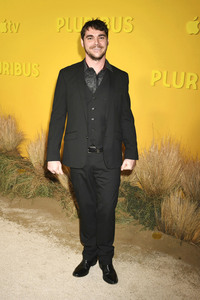 Serienpremiere 'Pluribus - Glück ist ansteckend' in Los Angeles