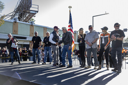 Motorrad-Benefizveranstaltung 'Love Ride 34' in Castaic