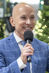 Charity-Wald Eröffnung in der Galeria Düsseldorf